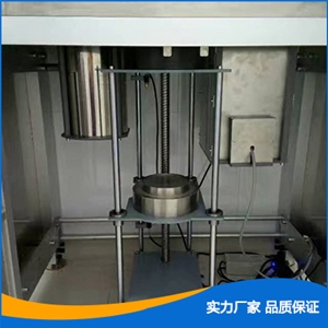 通風(fēng)櫥內(nèi)部