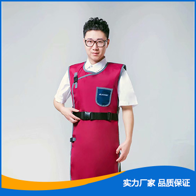 正穿鉛背心