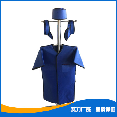 鉛衣架一件